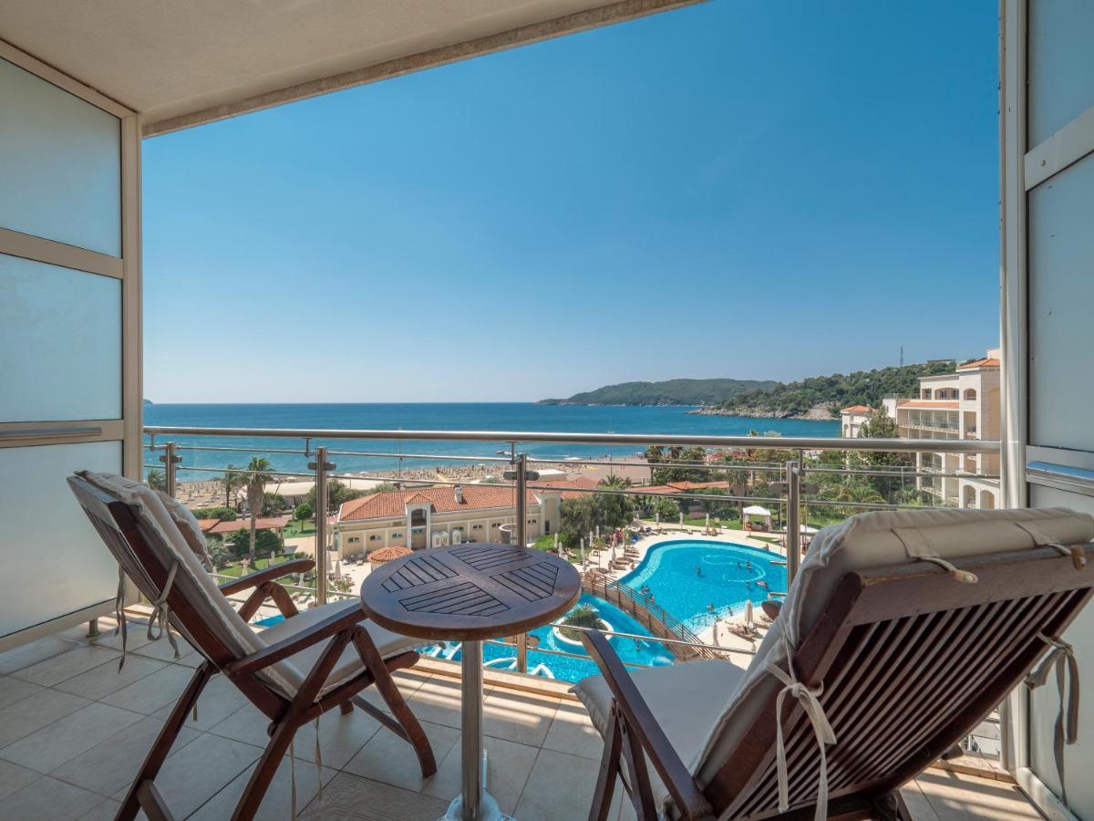 Splendid Conference & Spa Resort Budva Luaran gambar A balcony
