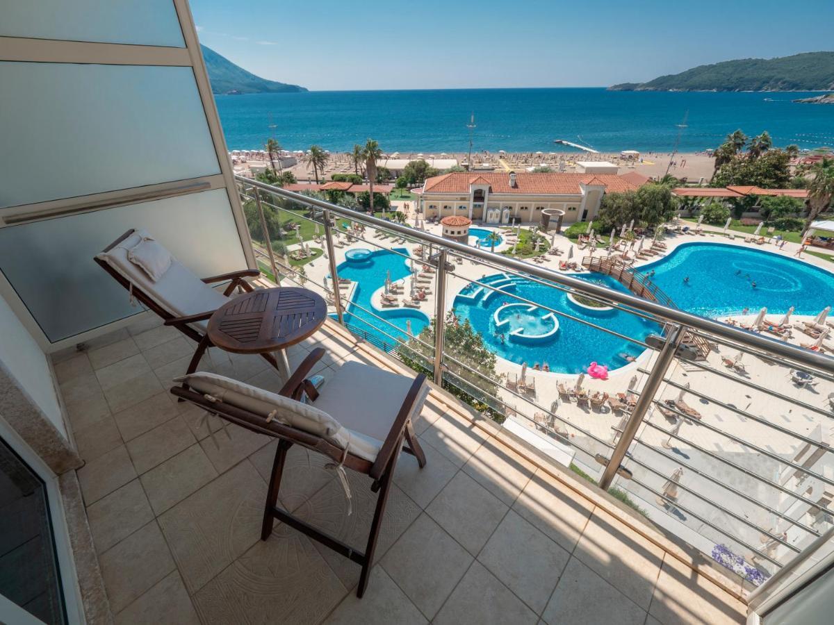 Splendid Conference & Spa Resort Budva Luaran gambar A balcony