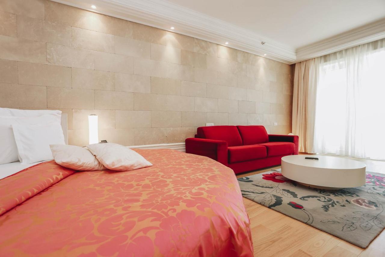 Splendid Conference & Spa Resort Budva Luaran gambar A bedroom
