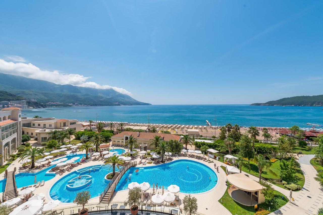Splendid Conference & Spa Resort Budva Luaran gambar A view of the resort