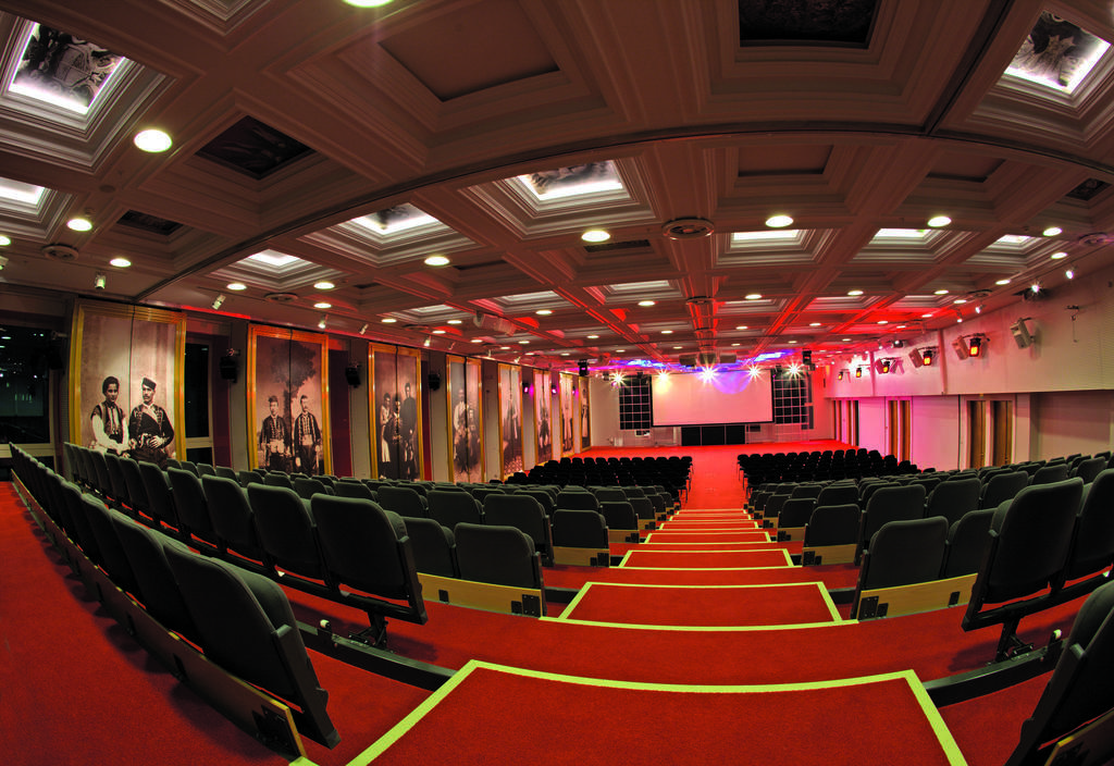 Splendid Conference & Spa Resort Budva Luaran gambar The main auditorium