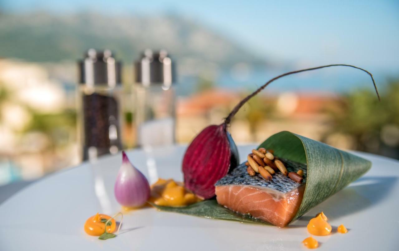 Splendid Conference & Spa Resort Budva Luaran gambar Salmon prepared with the traditional method of smoking in Norway