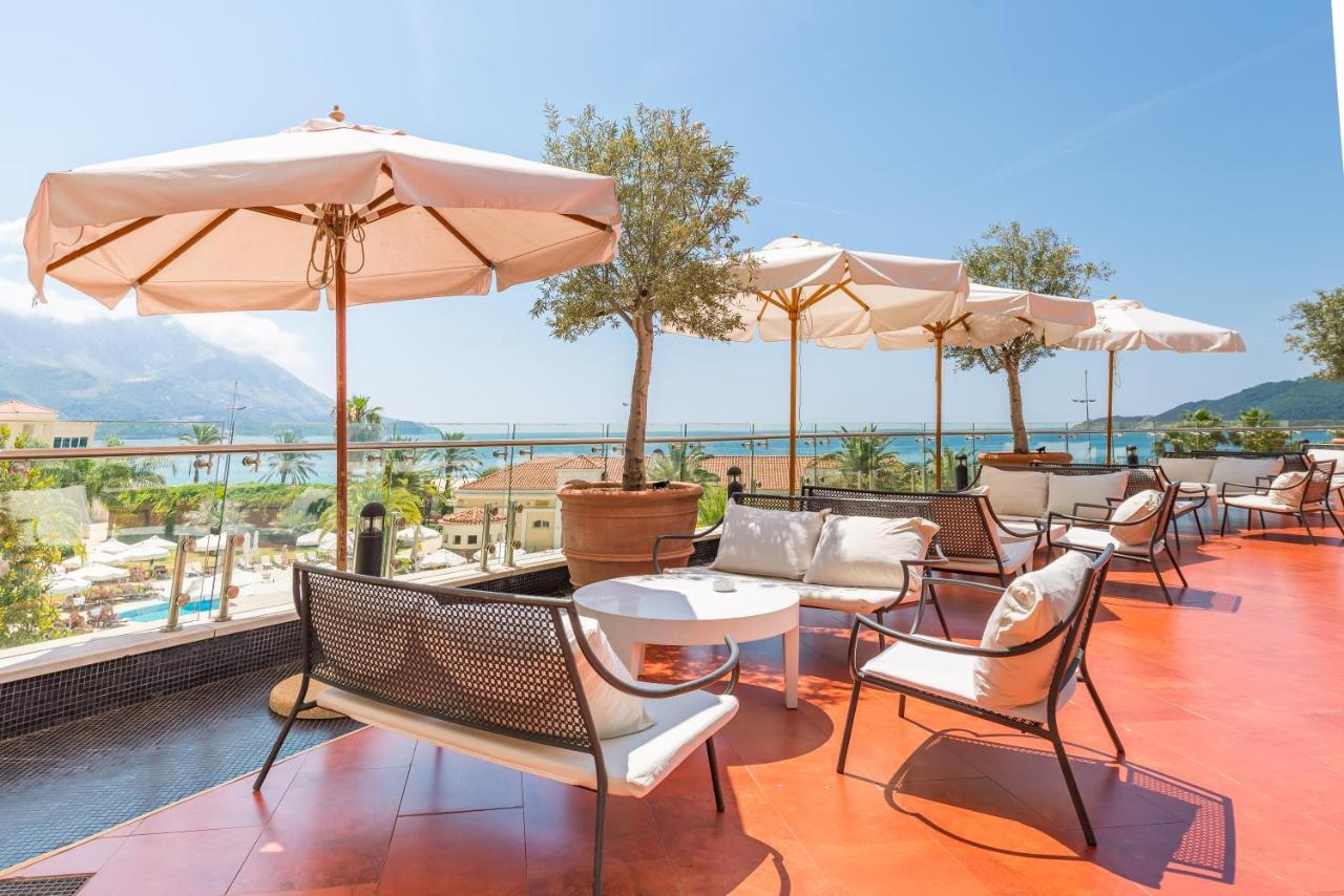 Splendid Conference & Spa Resort Budva Luaran gambar The hotel's rooftop bar